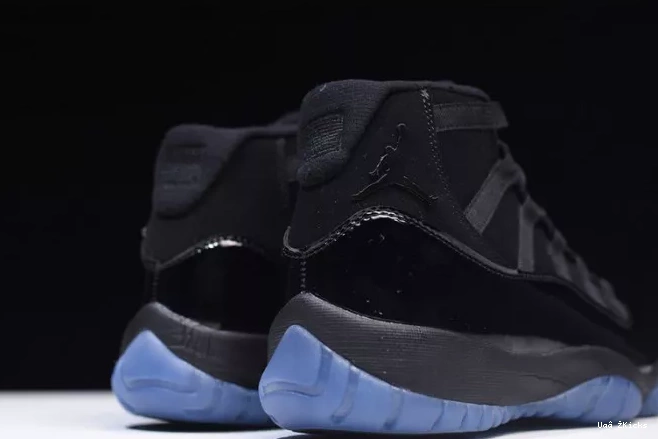 black  11 Jordan 6925 and BestValue Air 720 Gown” 378037- “Cap 0708